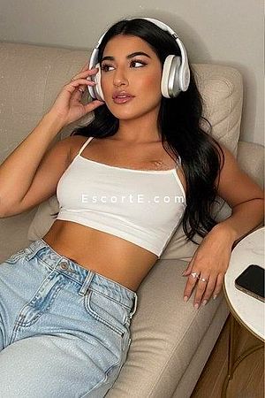 Zara - Quimper Escorts