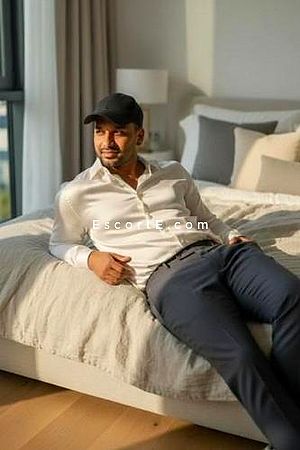 MD MIRAZ AMIN - Escort Boy Paris