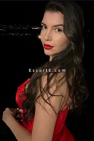 Melina Fontinelle Photo #3