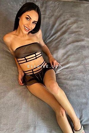 Victoria - Nice Escorts