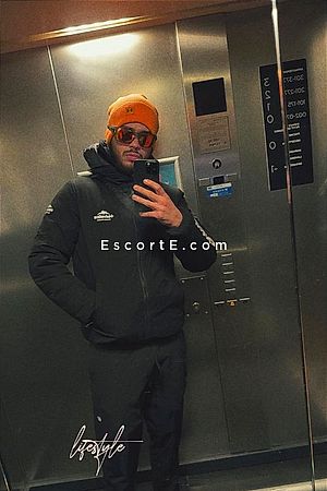 Rayan - Paris Boy Escorts