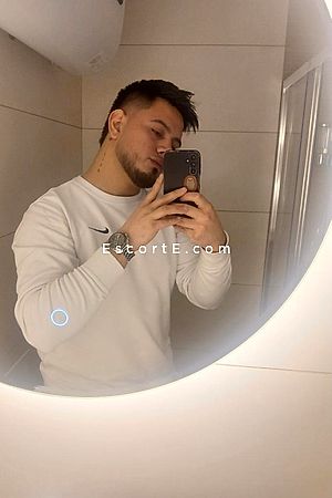 Mario - Paris Boy Escorts