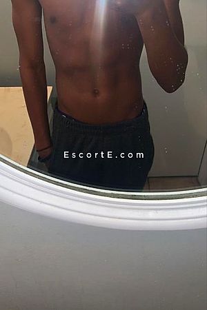 Marvin - Escort Boy Paris