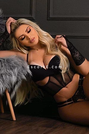 Katrin - Escort Girl Paris