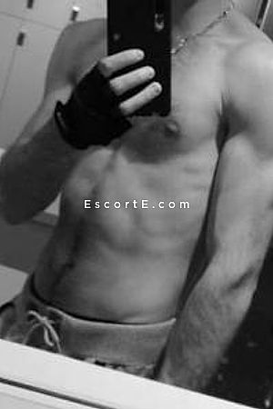Erote - Escort Boy Valence