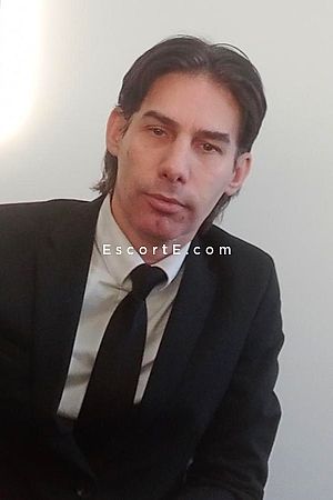 butterfly075 - Paris Boy Escorts