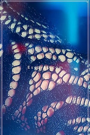 DominaClara31 Photo #3