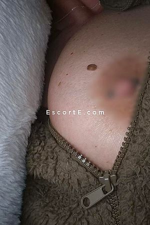 Lesla - Lille Escorts