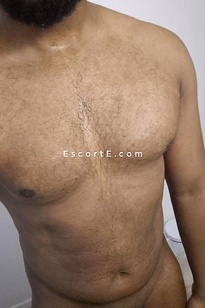 Lionim - Paris Boy Escorts