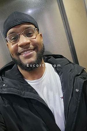 Lionim - Escort Boy Paris