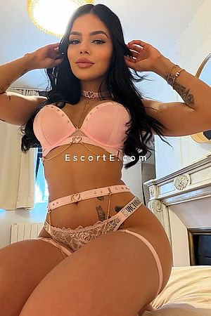 Zaya - Boulogne-Billancourt Escorts