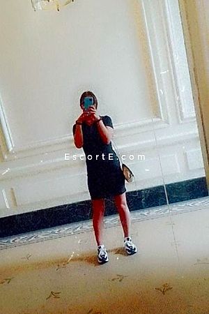 Carolll - Paris Escorts