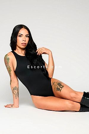 Luciana - Paris Escorts