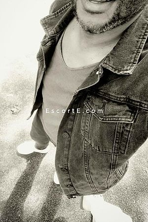 Arthur - Paris Boy Escorts
