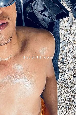 Carlos Bresilien - Escort Boy Menton