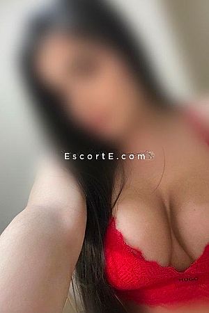 Bell - Béziers Escorts