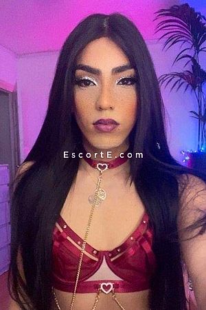 Sophia Sharlott - Escort Trans Cannes