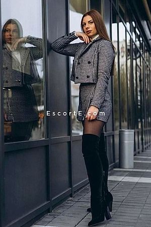 PETITEANA - Escort Girl Ajaccio