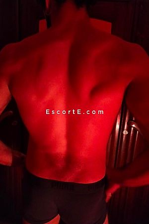 Evios - Escort Boy Rennes