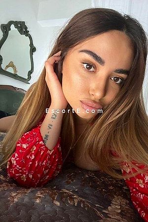 Jasmine - Escort Girl Saint Tropez