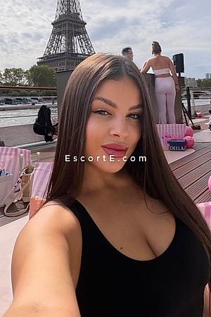 Georgina Rodriguez - Escort Girl Paris