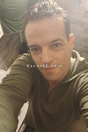 Miguel - Tours Boy Escorts