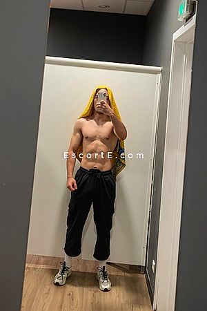 Suji - Escort Boy Lille