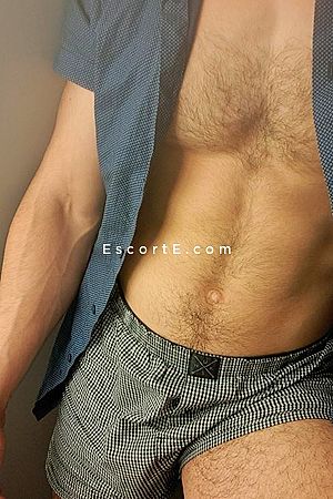 javi - Bordeaux Boy Escorts