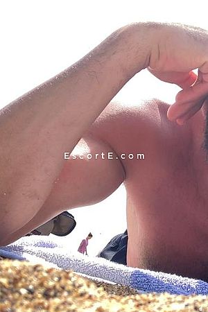 Jejéchef - Rezé Boy Escorts