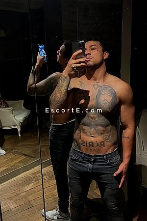 Alex22 - Paris Boy Escorts