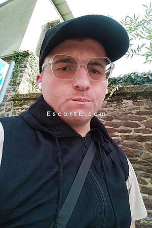 PAULOR - Rennes Boy Escorts