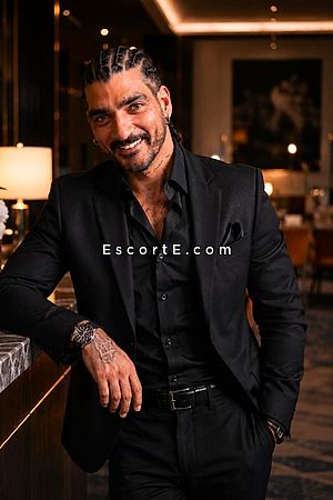 Thiago - Annemasse Boy Escorts
