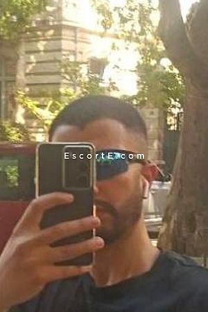 Clark - Nimes Boy Escorts