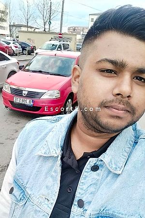 AlexAlm - Pantin Boy Escorts
