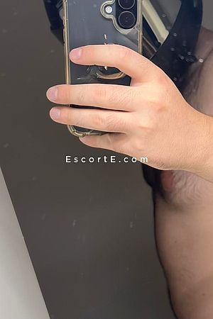 Oskar330 - Escort Boy Bordeaux