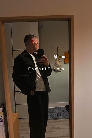 Kiks42 - Saint-Etienne Boy Escorts