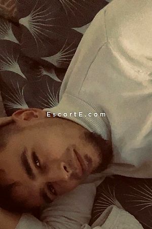 Kiki - La Roche-Sur-Yon Boy Escorts