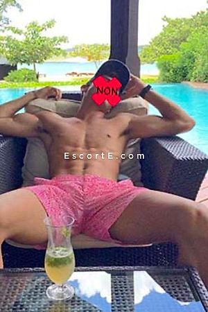 Gustavo75 - Paris Boy Escorts