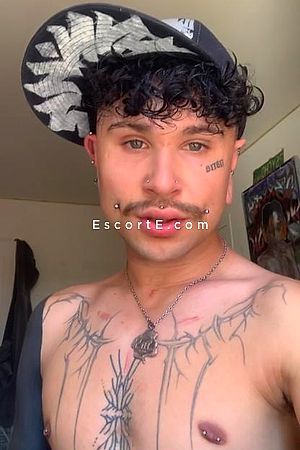 Max - Marseille Boy Escorts