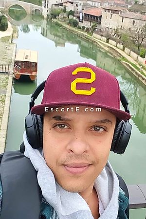 Daniel - Escort Boy Agen