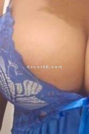 DORA - Escort Girl Le Petit-Quevilly