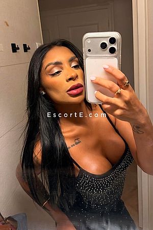 Jolie - Annecy Escorts
