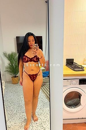 Suzy - Escort Girl Marseille
