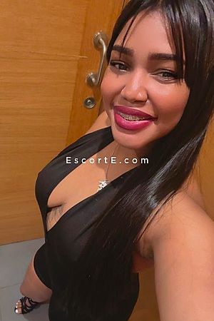 Luna - Carpentras Escorts