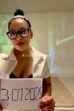 Lucia massages - Rennes Escorts