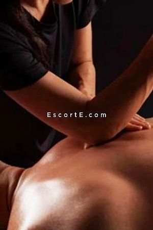 Isabelle Vrai Massage - Clermont-Ferrand Escorts