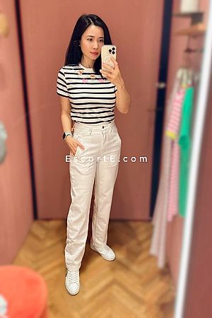 Livy - Brest Escorts