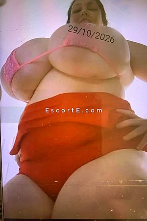 Marinh - Choisy-le-Roi Escorts