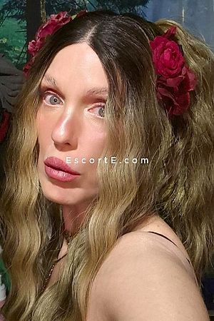 Sophia Snow - Escort Girl Monte Carlo