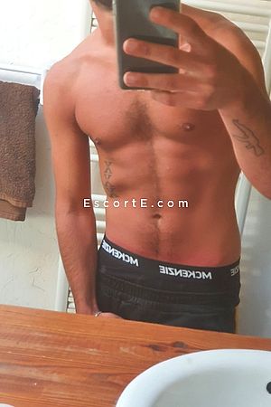 TripXXX - Grasse Boy Escorts